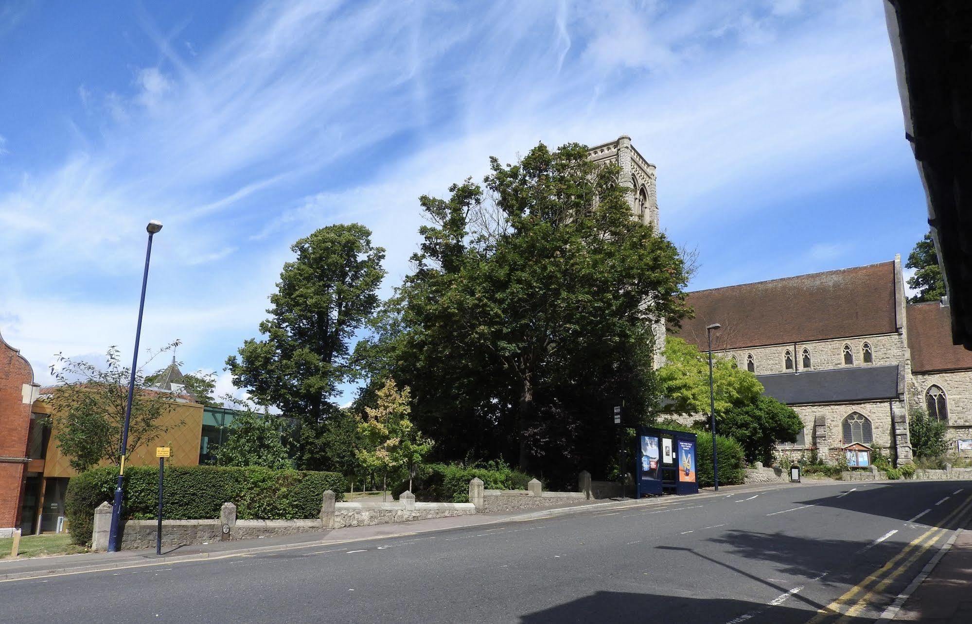 Villa St Faith Street à Maidstone Extérieur photo